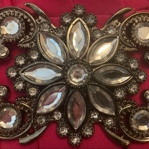 Mid-Length Ribbon Dress - Picture 4 of 5